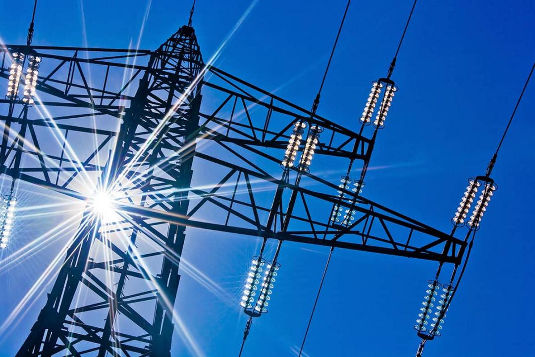 Onda de calor leva Brasil a consumo recorde de energia
