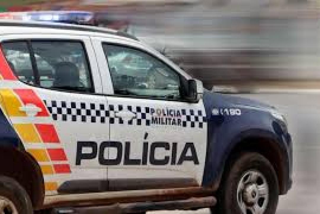 Homem de 32 anos é esfaqueado pelo irmão no dia das mães