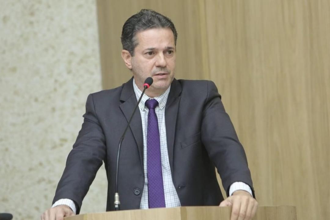 Dilmair defende mais segurança para alunos e cobra melhorias em espaços públicos de Sinop