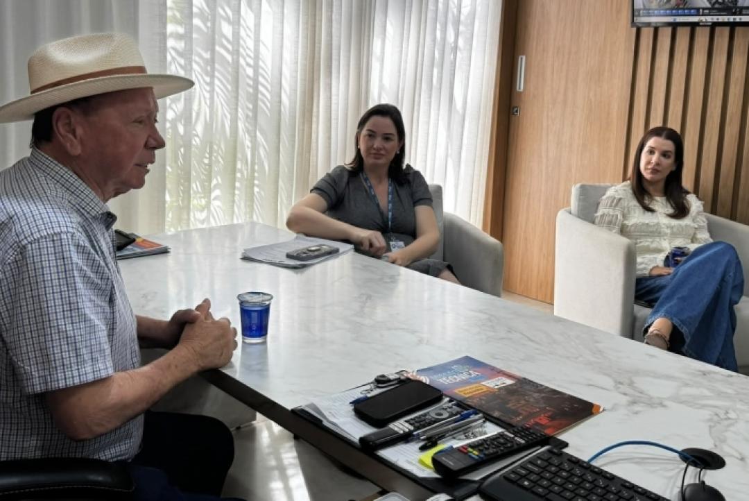 Novos servidores concursados reforçam a equipe do Previ Sinop e são recepcionados pelo prefeito Roberto Dorner