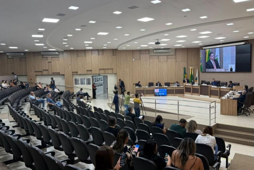 Câmara de Sinop aprova R$ 32 milhões em crédito e remanejamento para a Educação