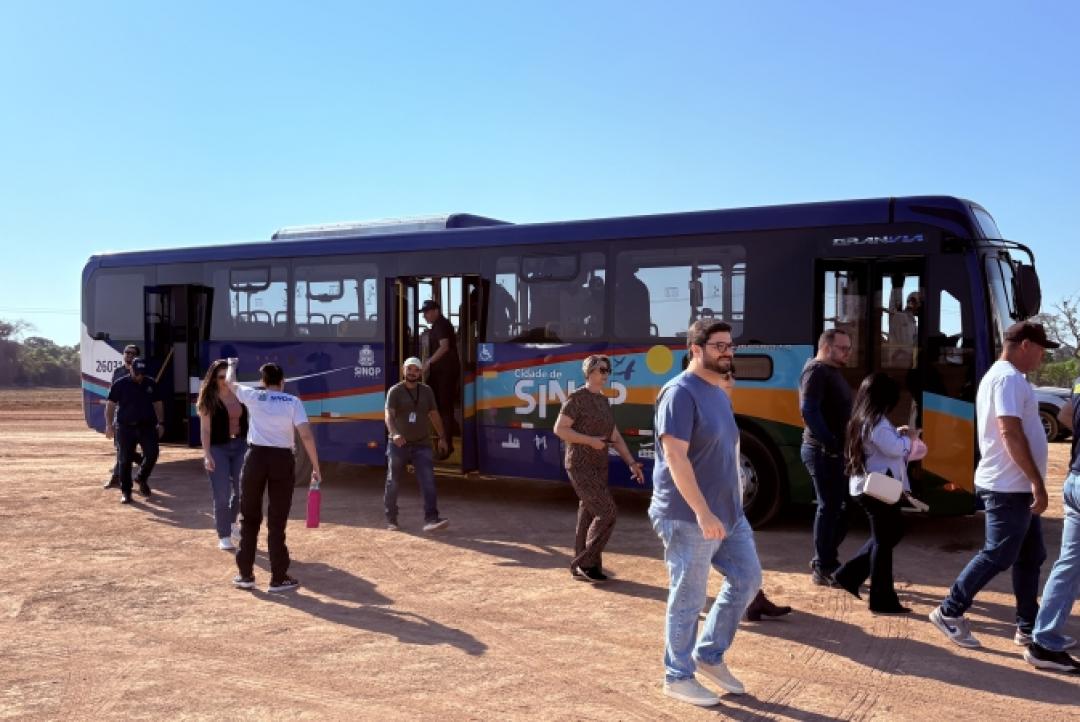 Prefeitura anuncia ônibus gratuitos para a Praia do Cortado durante o Festeja Sinop