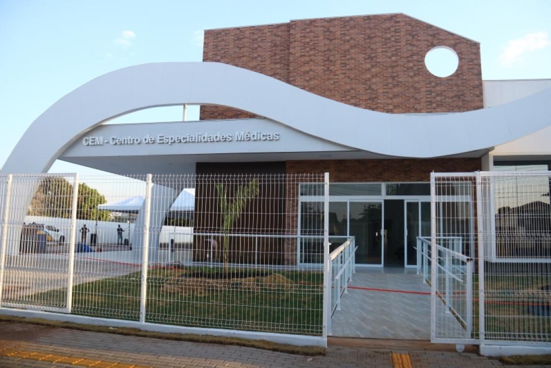 Prefeitura de Sinop realiza entrega de ambulâncias e equipamentos para a Saúde nesta sexta-feira (11)